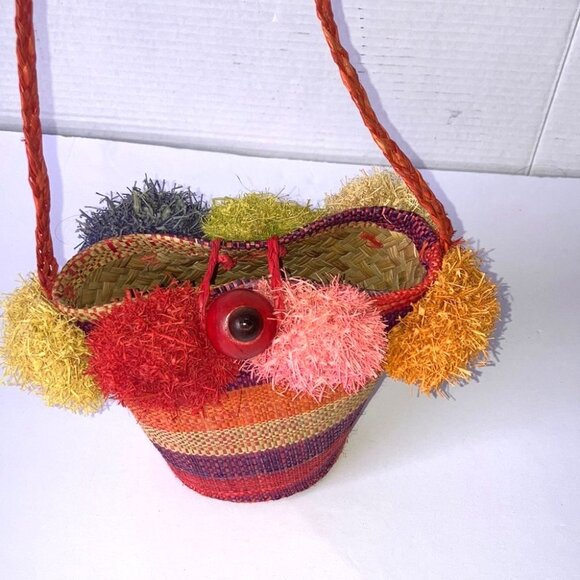 POM POM Mini Crossbody Straw Bucket Back Colorful Fun 5.75 x  5 inches - Picture 10 of 10